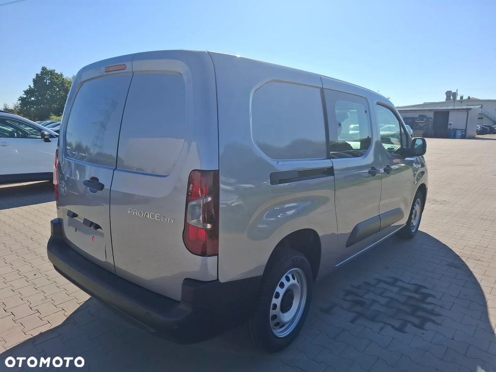 Toyota Proace City 2026 photo 4