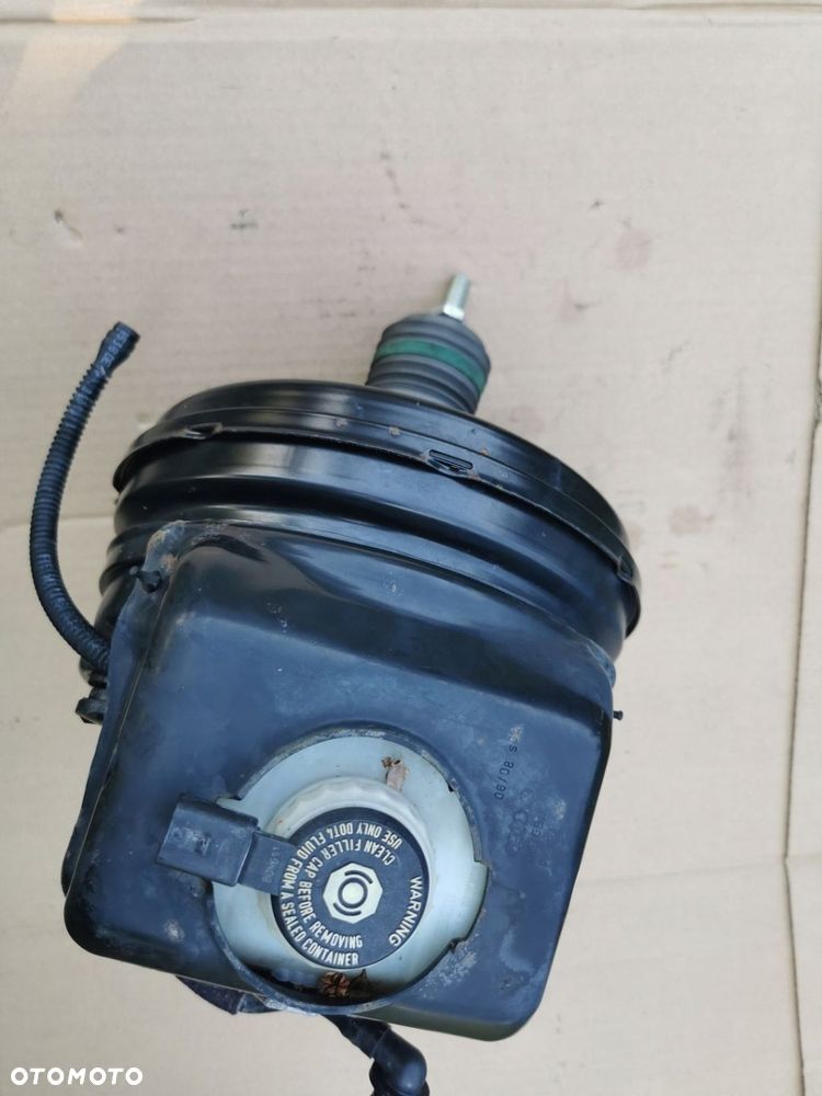 Serwo pompa hamulca Audi A4 B8 A5 8T 8K0612103K - 2