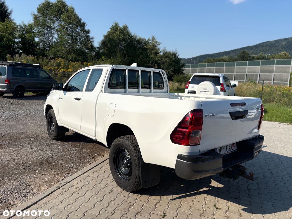 Toyota Hilux 4x4 Extra Cab Comfort - 7