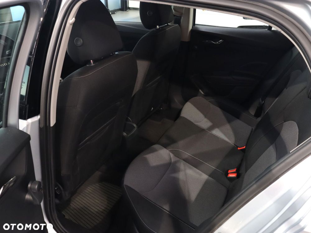 Skoda Fabia 1.0 TSI Selection - 27
