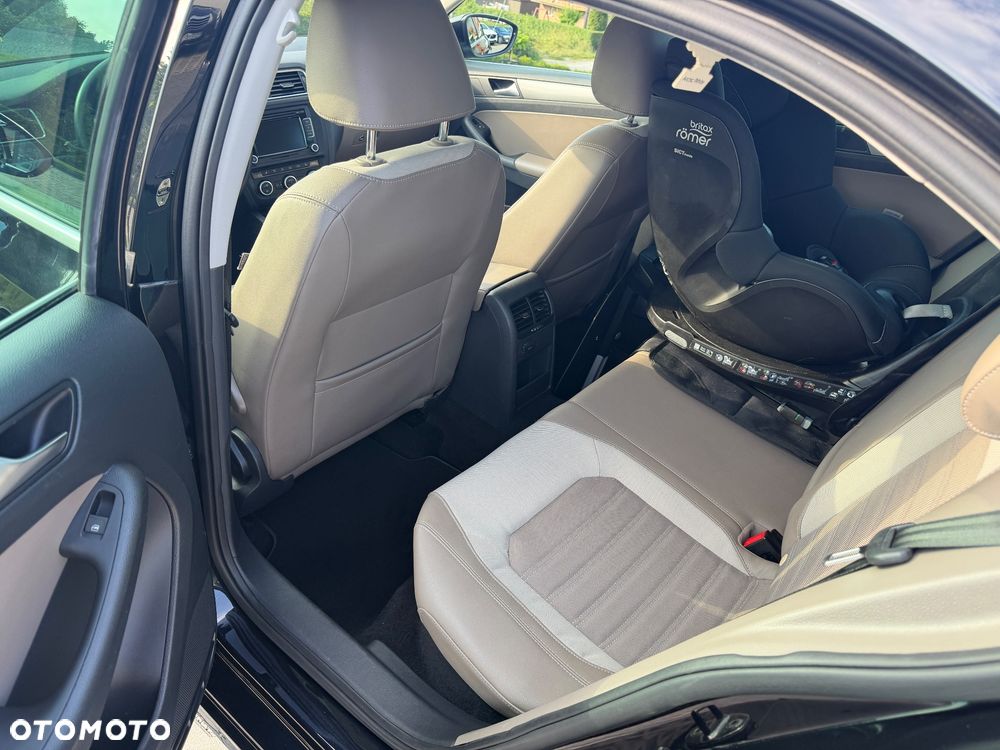 Volkswagen Jetta 2014 photo 5