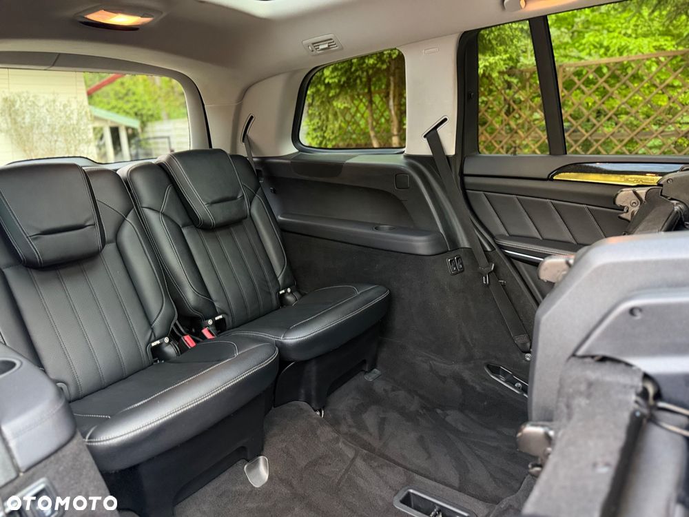 Mercedes-Benz GL 350 BlueTEC 4-Matic - 26