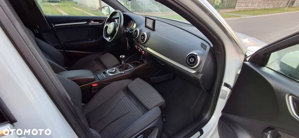 Audi A3 Sportback 2.0 TDI (clean diesel) S line Sportpaket - 15