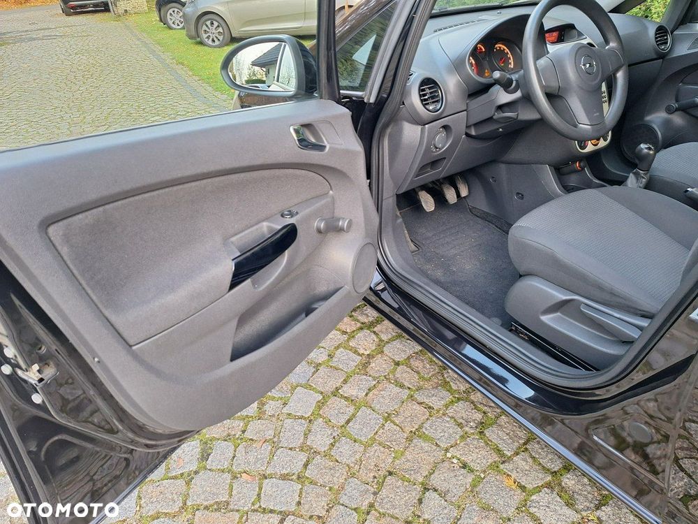 Opel Corsa - 8
