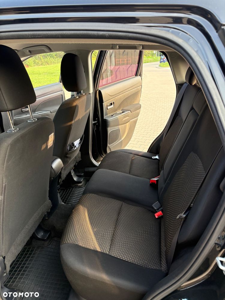 Mitsubishi ASX 1.6 Inform - 14
