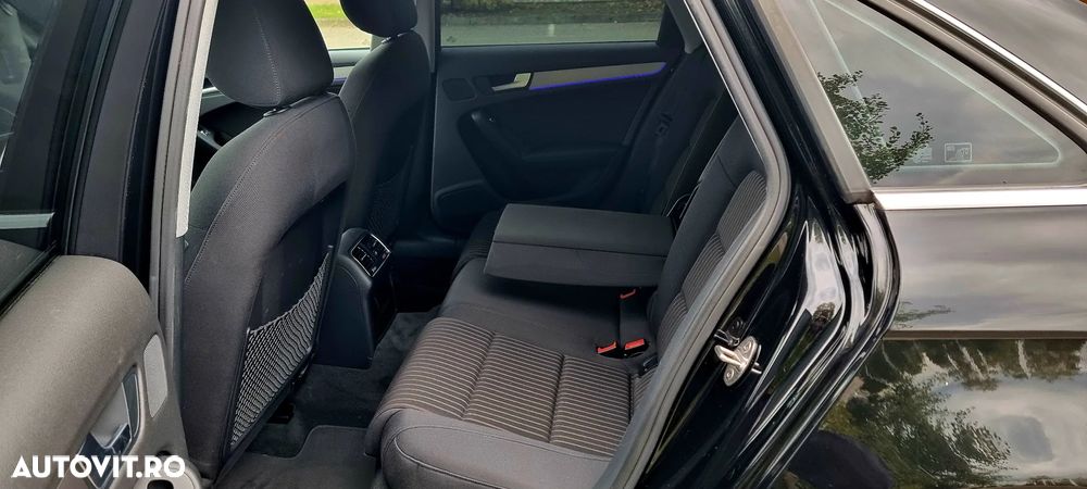 Audi A4 Avant 1.8 TFSI Attraction - 5