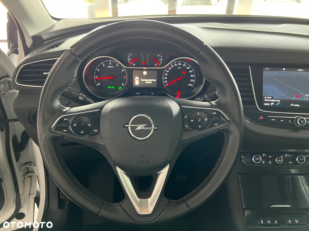 Opel Grandland X - 16