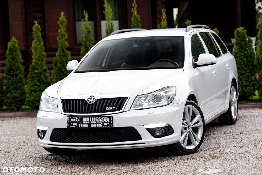 Skoda Octavia 2.0 TDI RS DSG - 1