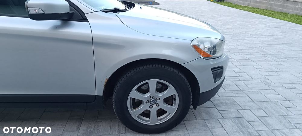 Volvo XC 60 2.4D Kinetic - 17