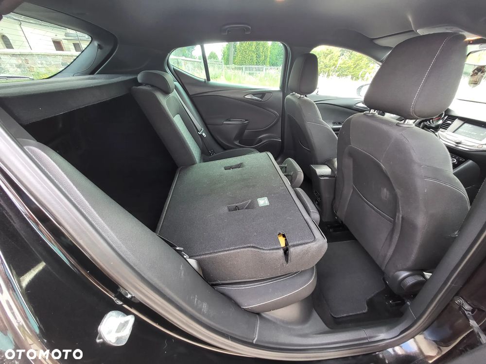 Opel Astra 1.4 Turbo Start/Stop Dynamic - 28