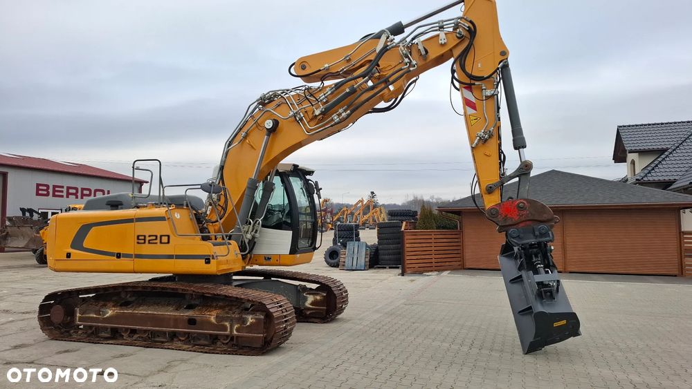 Liebherr R920 rok 2014 - 5