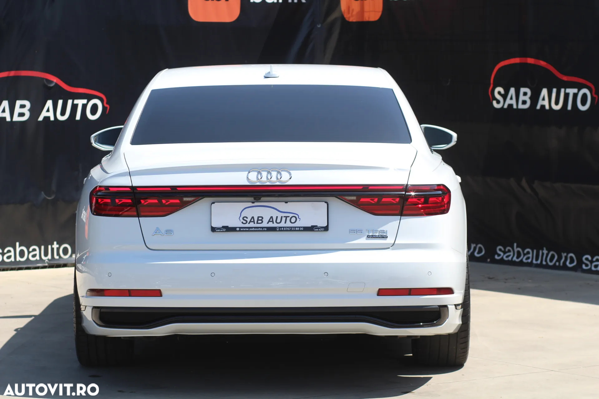 Audi A8 55 TFSI quattro Tiptronic MHEV - 29