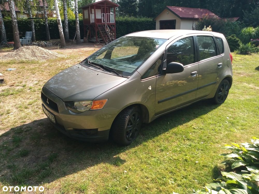 Mitsubishi Colt 1.1 Inform - 9