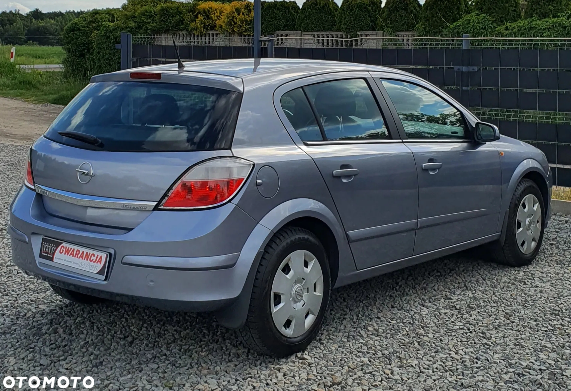 Opel Astra 1.6 - 12