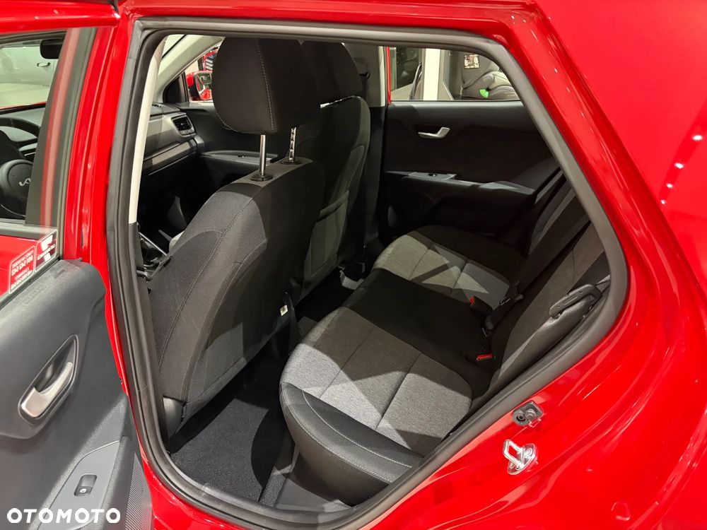 Kia Stonic 1.2 M - 8