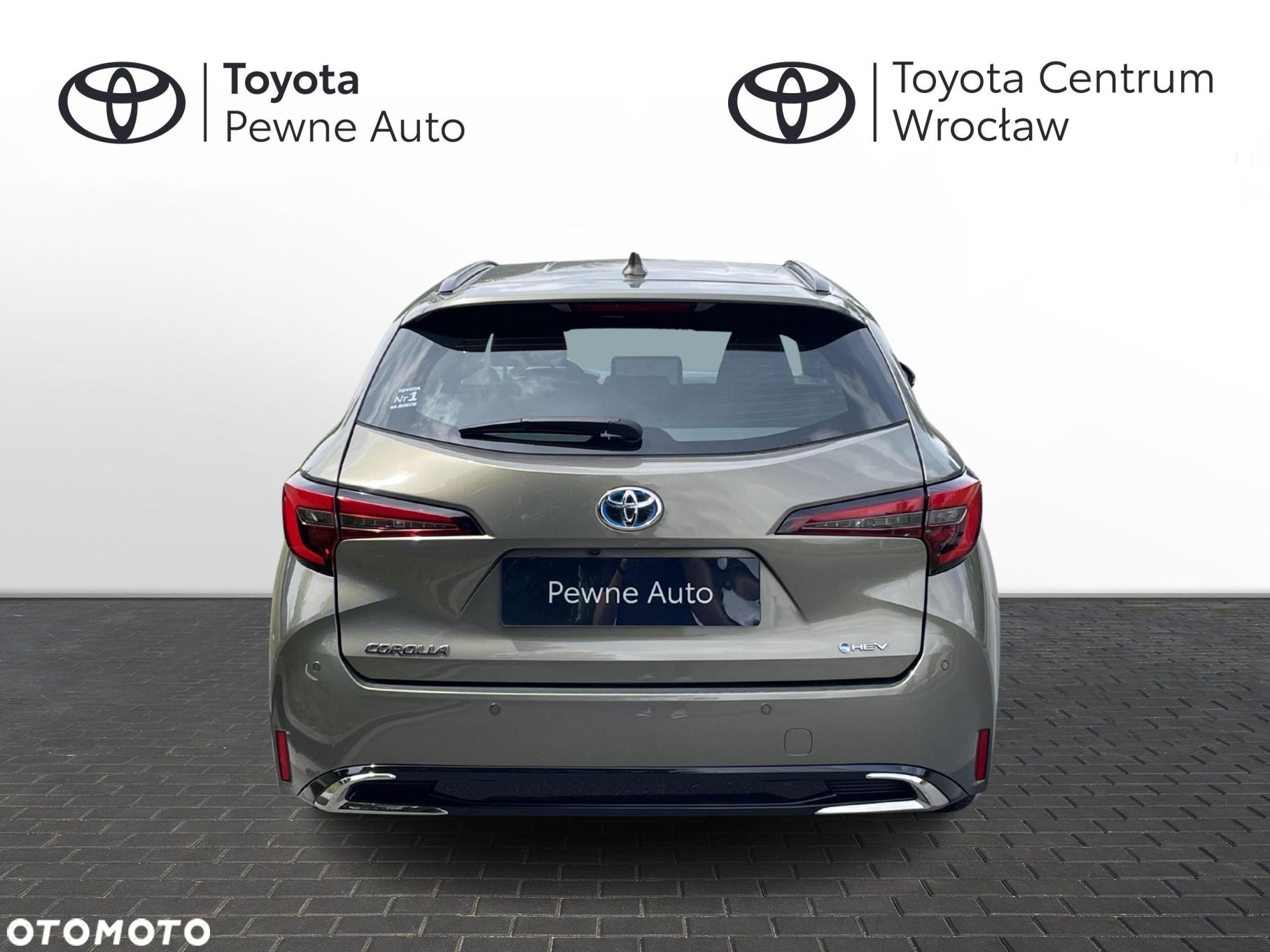 Toyota Corolla - 4