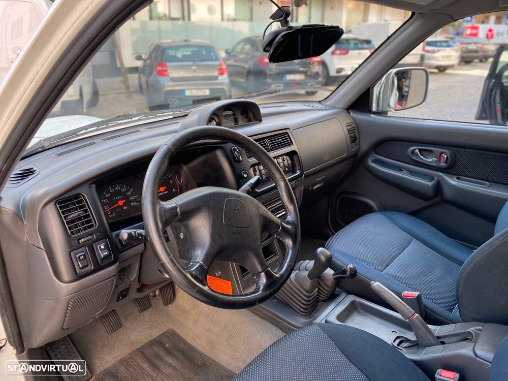 Mitsubishi L200 2.5 TD CD Strakar - 16