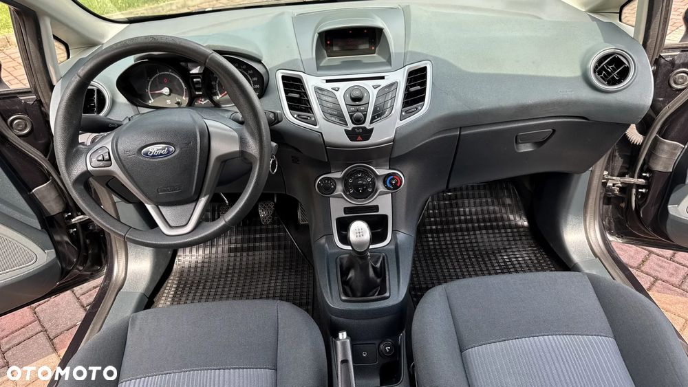 Ford Fiesta 1.25 Viva - 27