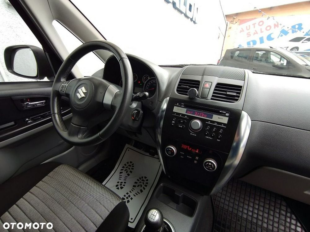 Suzuki SX4 - 11