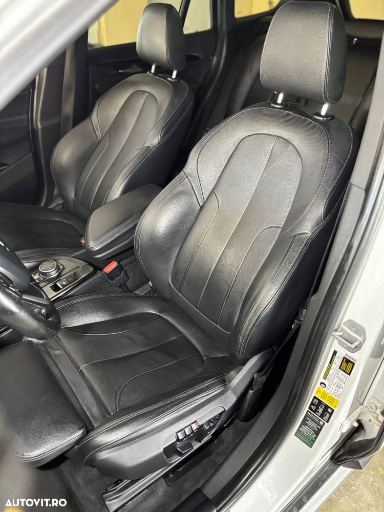 BMW X1 xDrive25i AT xLine - 6