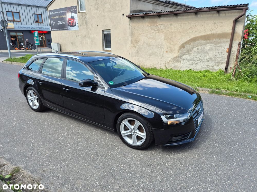 Audi A4 Avant 2.0 TDI DPF Ambiente - 4