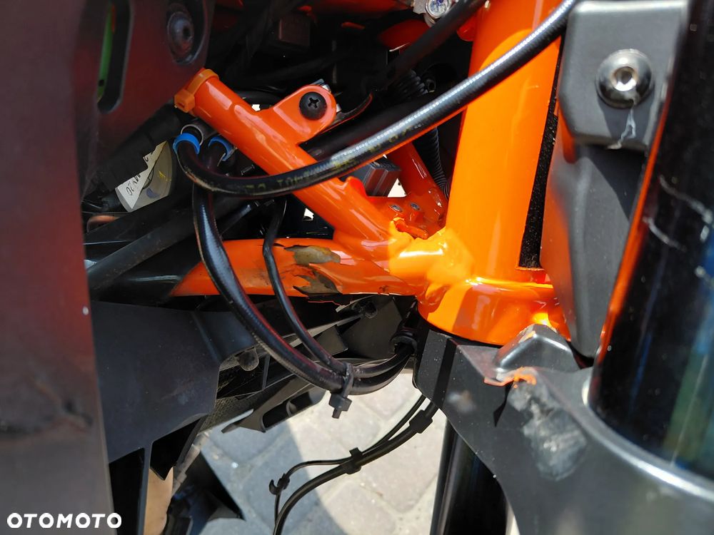 KTM Duke 125 - 10