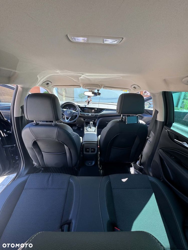 Opel Insignia 2.0 CDTI - 17