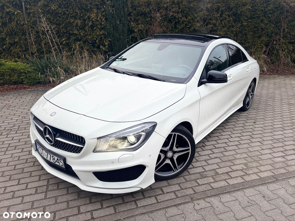 Mercedes-Benz CLA 200 7G-DCT AMG Line - 13