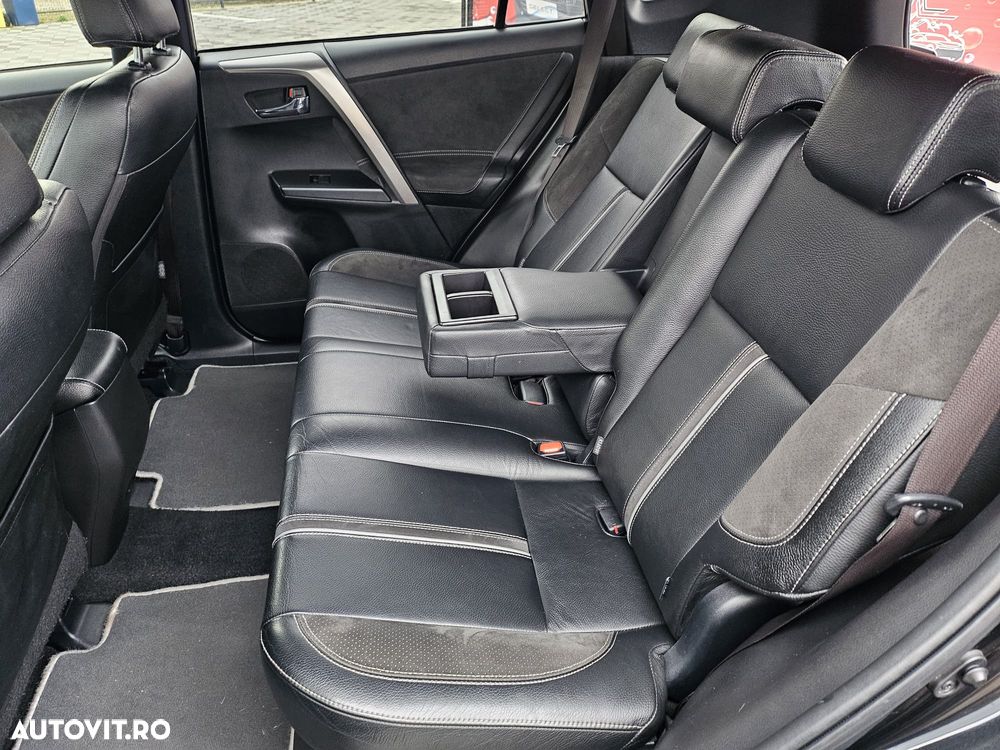 TOYOTA RAV4 2017 — imagine 5