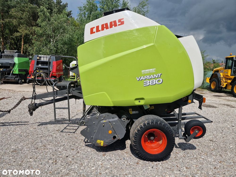 Claas VARIANT 380 - 2