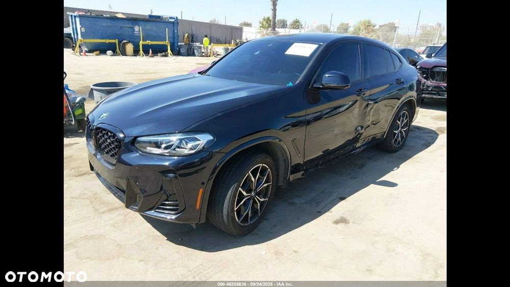 BMW X4 2022 photo 3