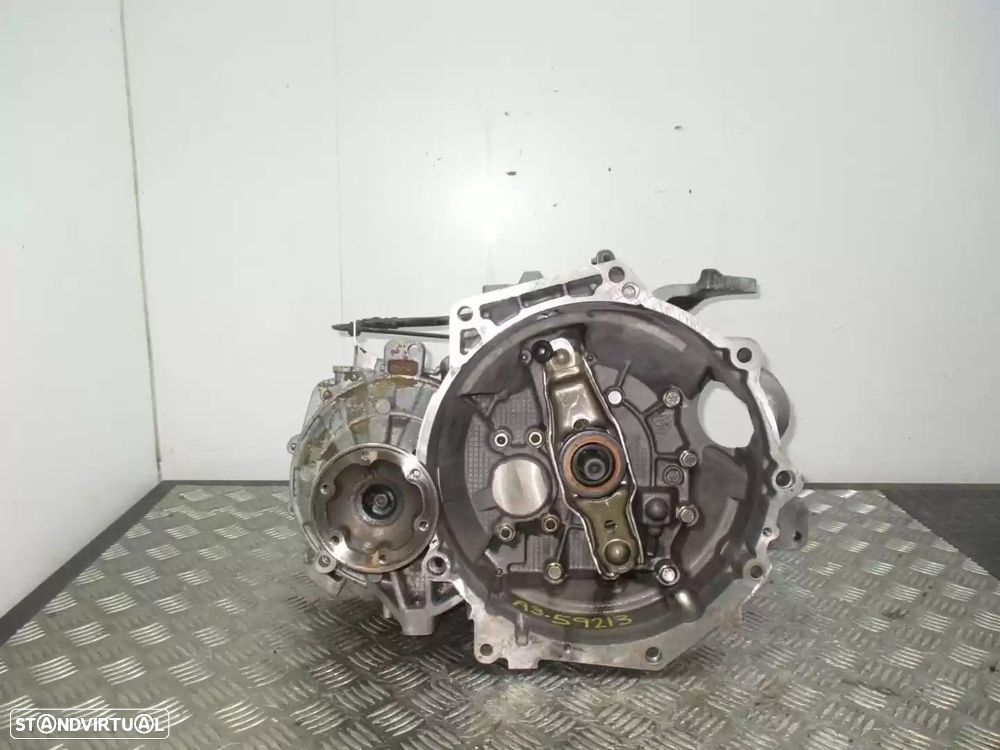 CAIXA VELOCIDADES AUDI A3 2004 -GQQ - 9