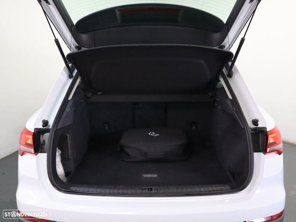 Audi Q3 45 TFSIe S tronic - 20