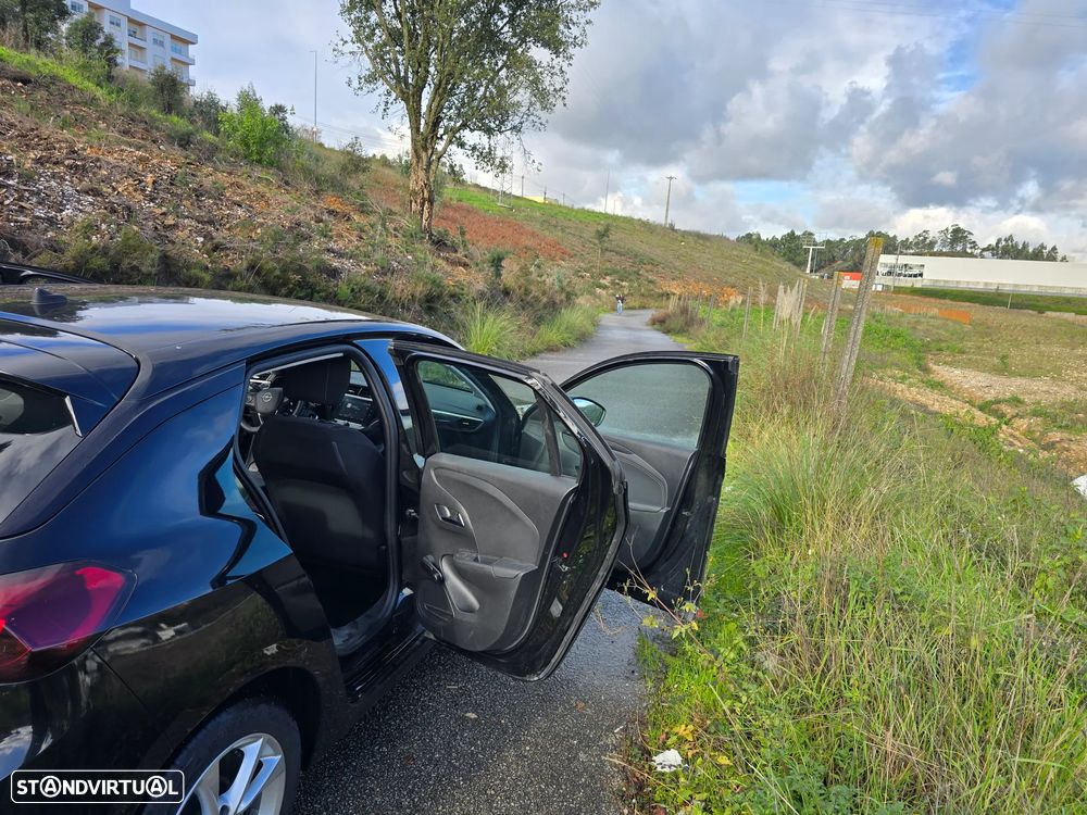 Opel Corsa 1.2 T Edition - 4