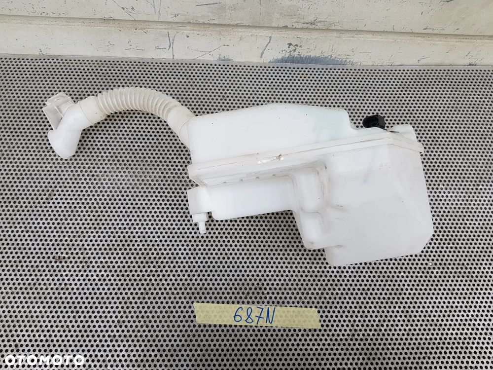 Mercedes H247 GLA Zbiorniczek Spryskiwaczy - 7