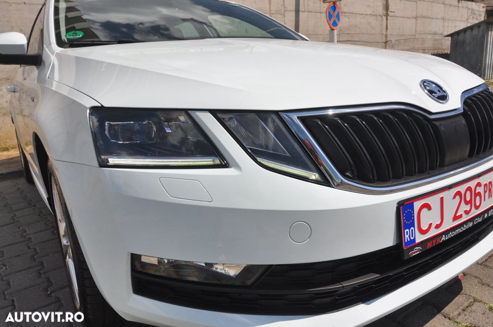 Skoda Octavia 2.0 TDI DSG 4X4 Style - 12