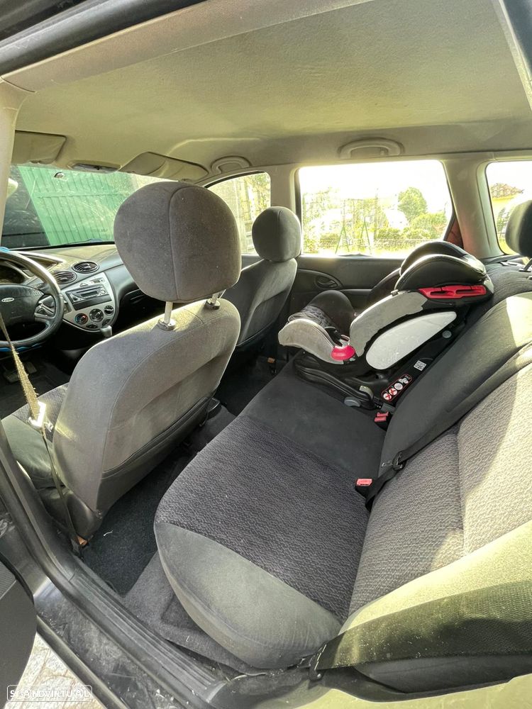 Ford Focus C-Max - 8