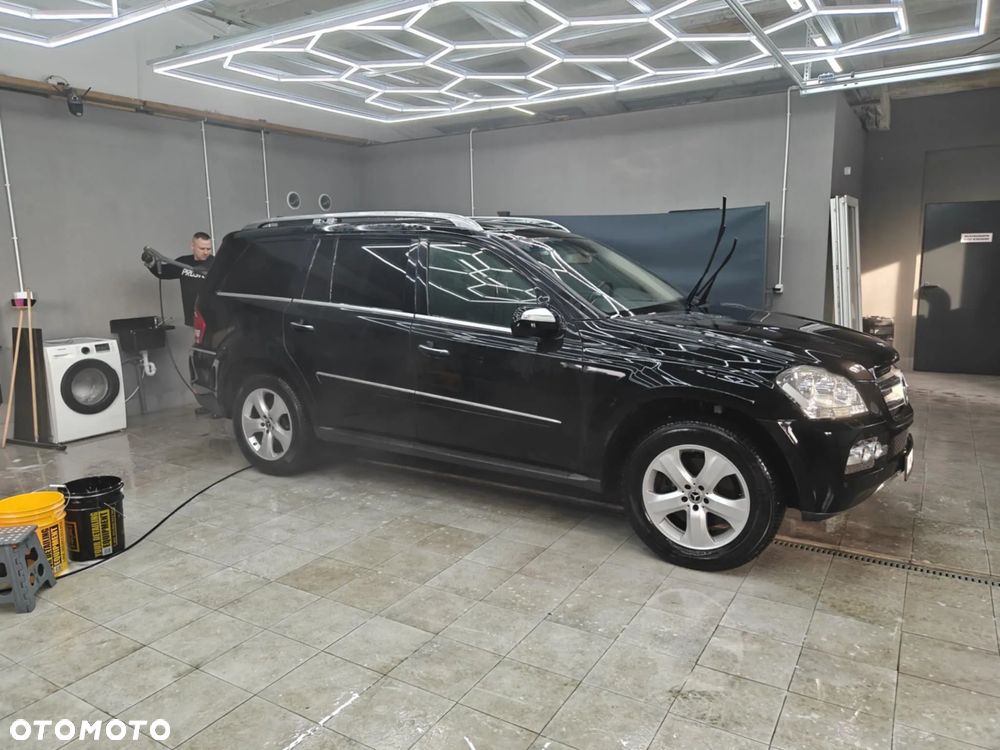 Mercedes-Benz GL 450 4Matic 7G-TRONIC - 1