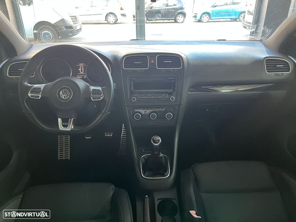 VW Golf 2.0 GTi - 9