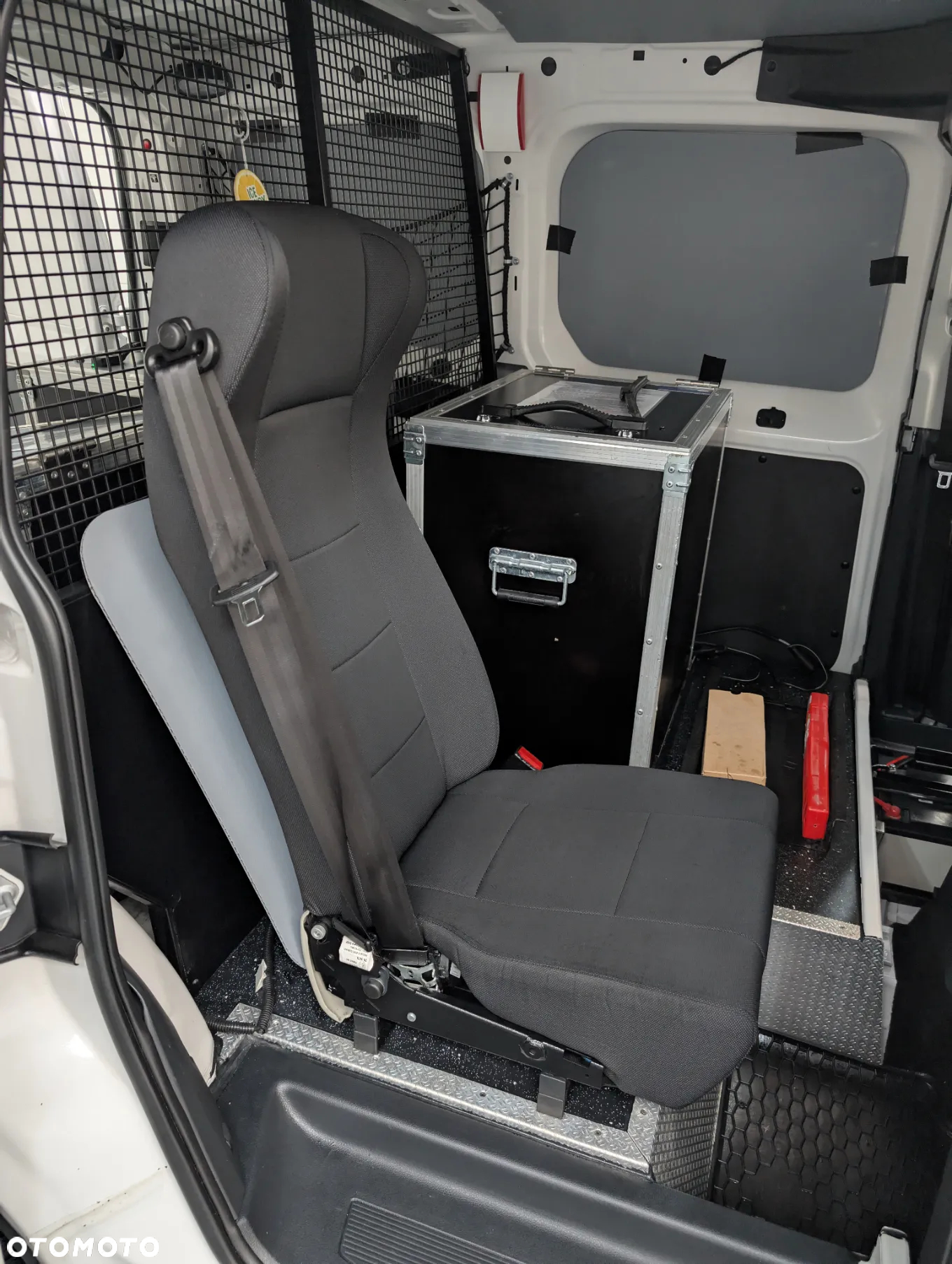 Volkswagen Caddy BANKOWÓZ - 3