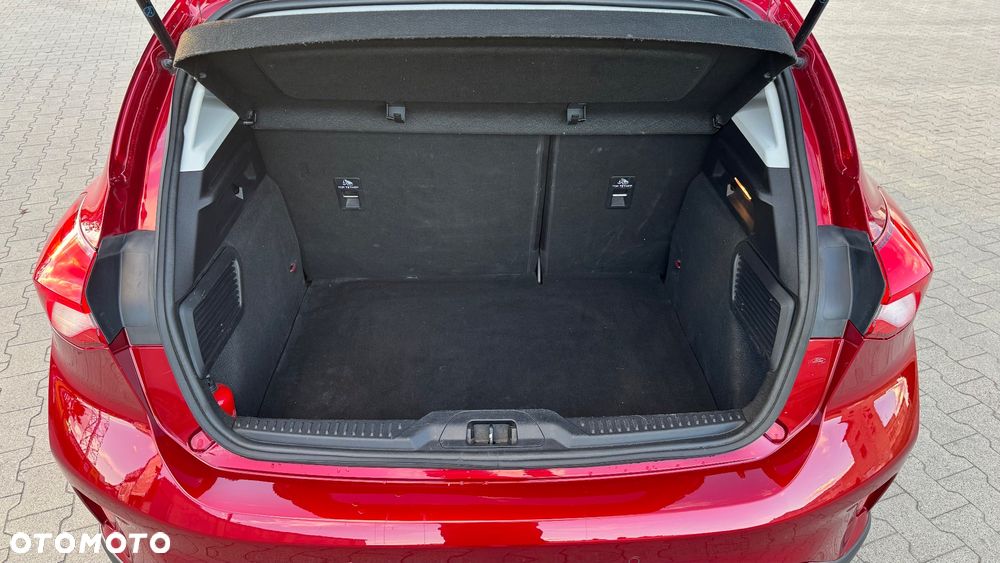 Ford Focus 1.5 EcoBoost Active X - 23