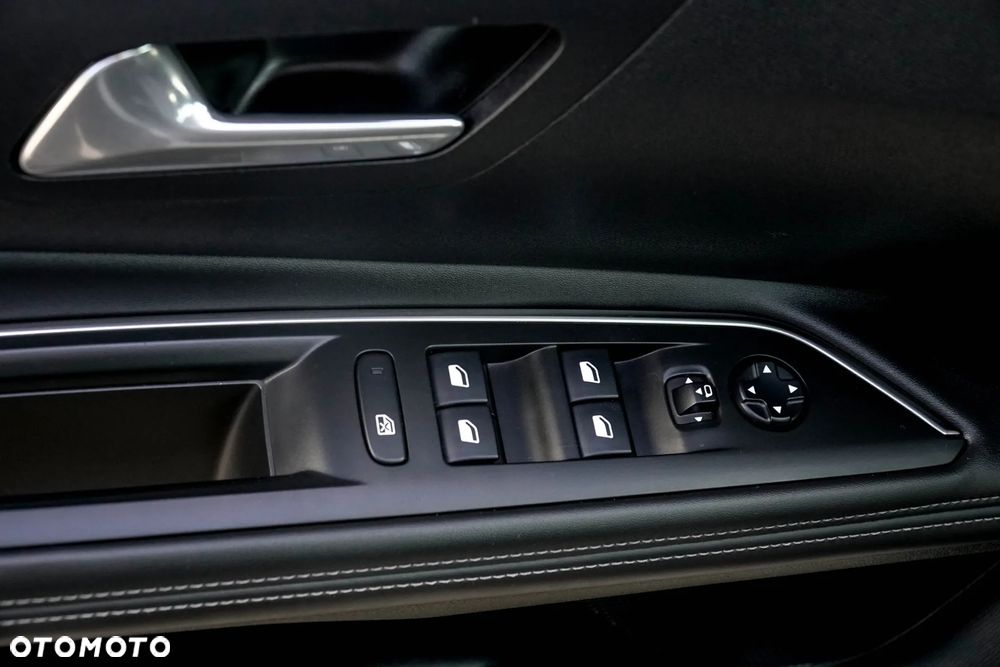 Peugeot 3008 BlueHDi 120 Stop & Start EAT6 Allure - 25