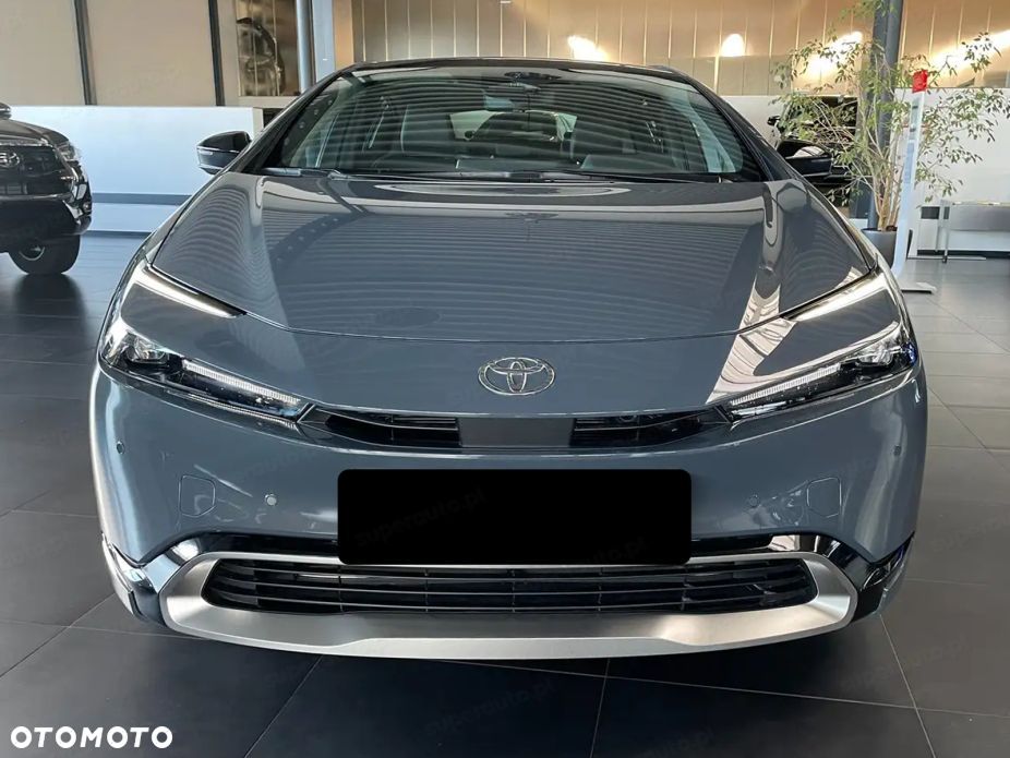 Toyota Prius - 3