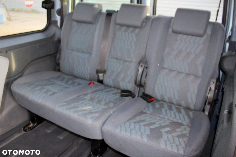 Ford Transit Connect MK1 2007 1.8TDCI (MASKA, ZDERZAK, LAMPA, BŁOTNIK, DRZWI, SZYBA, FOTEL) - 12