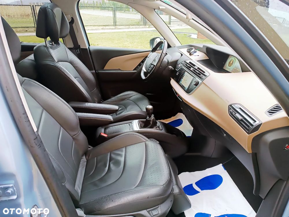 Citroën C4 Picasso 2.0 HDi FAP Exclusive - 16