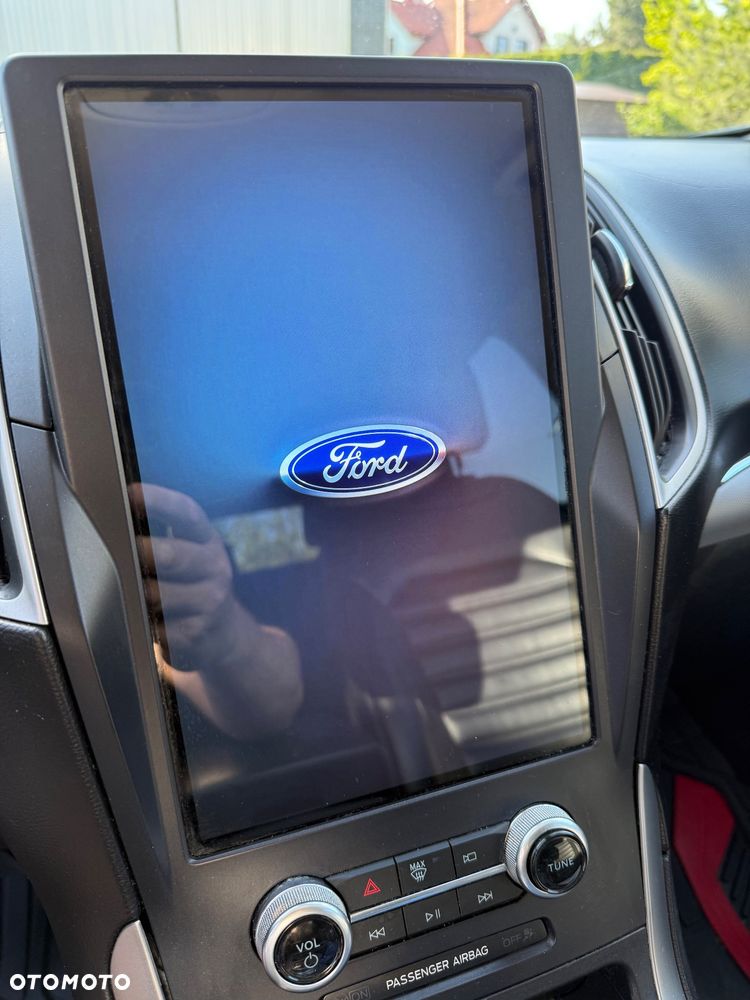 Ford Edge - 14