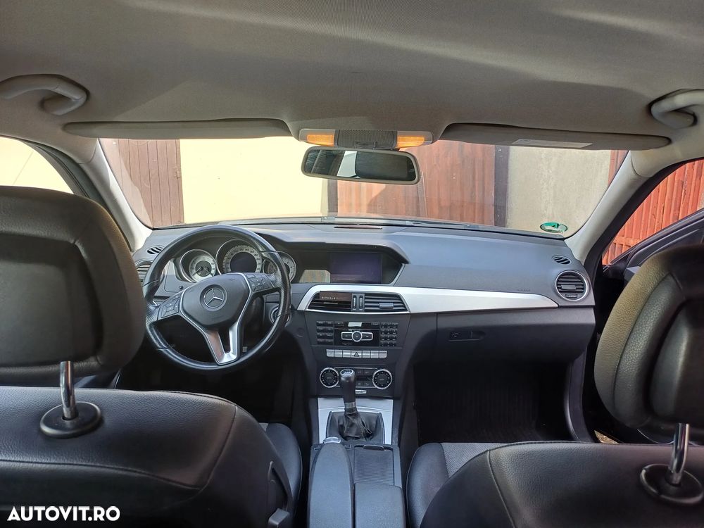 Mercedes-Benz C 180 BlueEFFICIENCY Avantgarde - 5