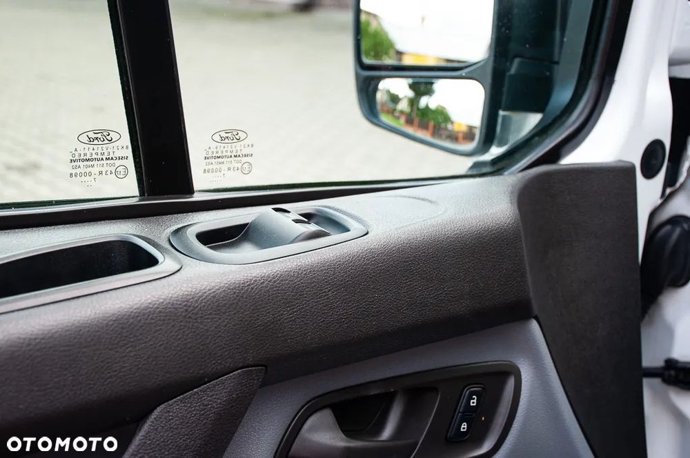 Ford Transit Custom - 16