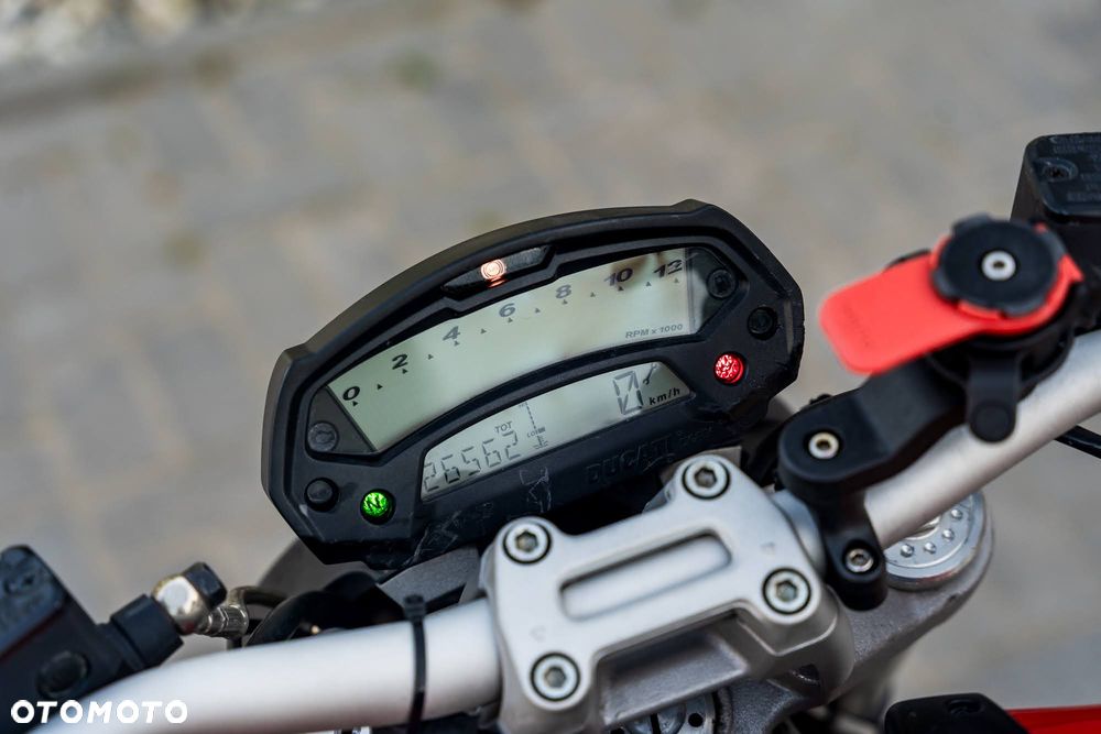 Ducati Monster - 8