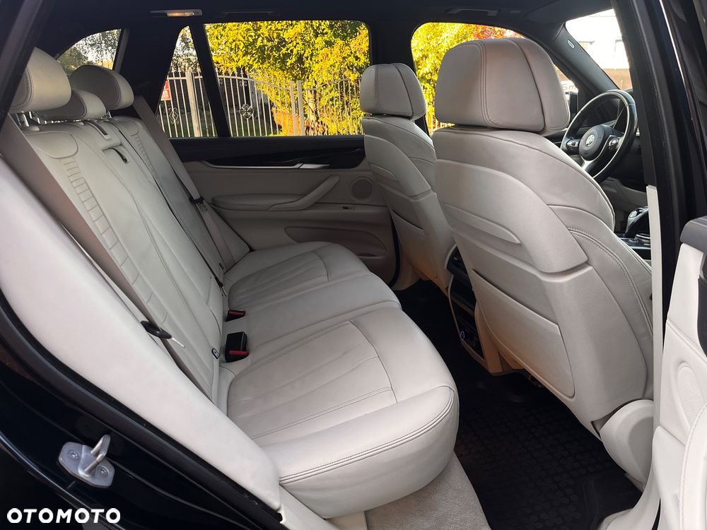 BMW X5 xDrive25d - 39